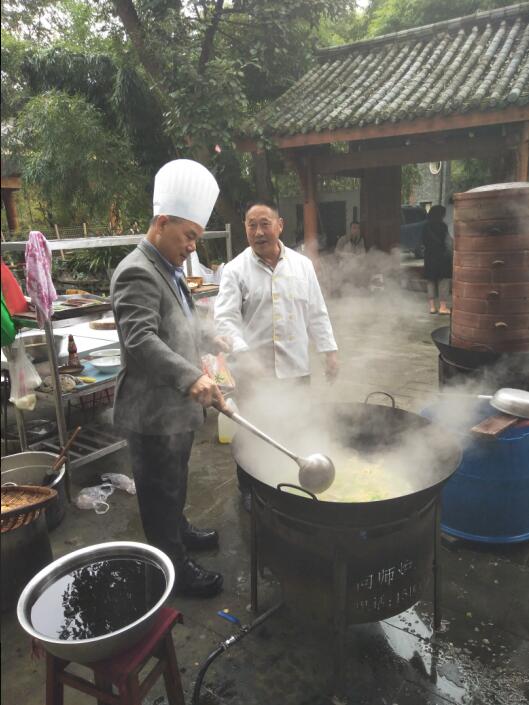 ���Ŷ��롱Ѱζ�ɶ��½�_ŨŨ�����ϵ����