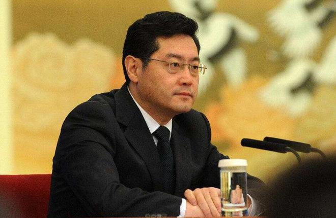 秦刚美媒撰文:中美关系的大门已经打开,就不会关上 秦刚美媒撰文:中美关系的大门已经打开,就不会关上